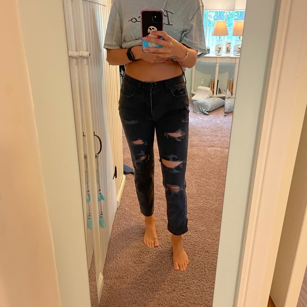 AE Vintage black high rise mom jeans